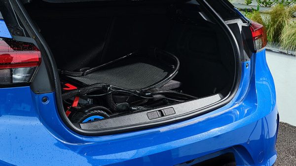 SILLA DE RUEDAS ELÉCTRICA PLEGABLE QUICKIE R50 CARBONO - Imagen 9